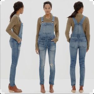 Madewell Skinny Adrian Wash Overalls size Small